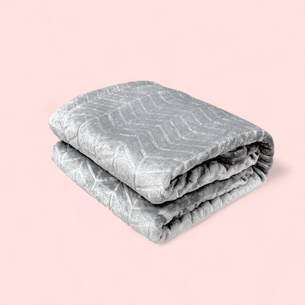 Embossed Flannel Fleece Throw - 180 x 200 cm - Style Phase Home