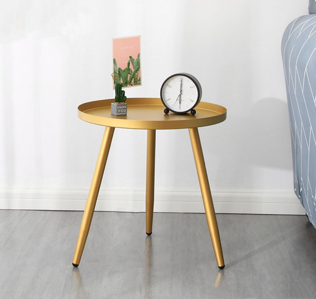 Gold side table - Style Phase Home