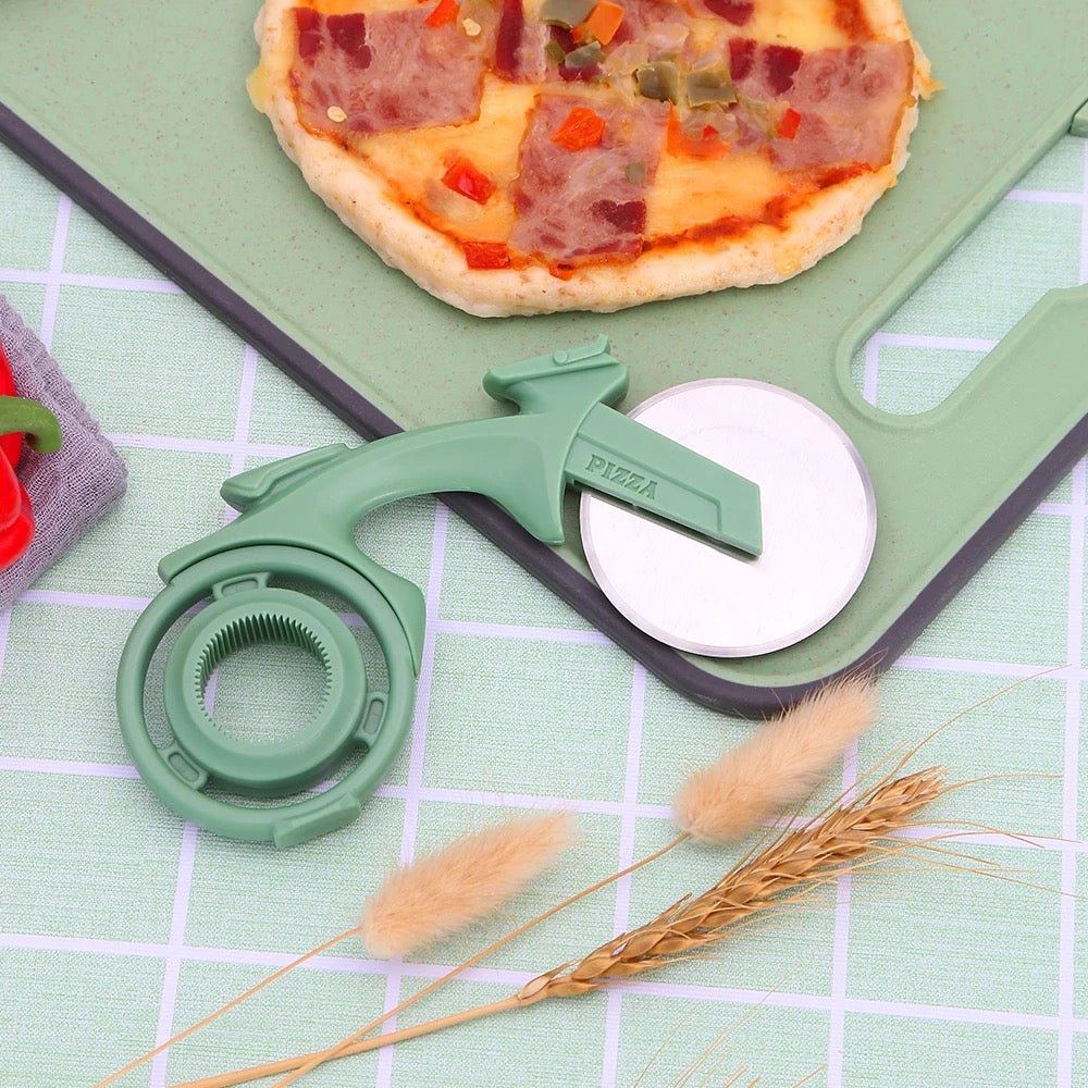 Motorbike Pizza Cutter - Style Phase Home